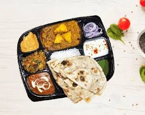 Annu's Kitchen - Logo