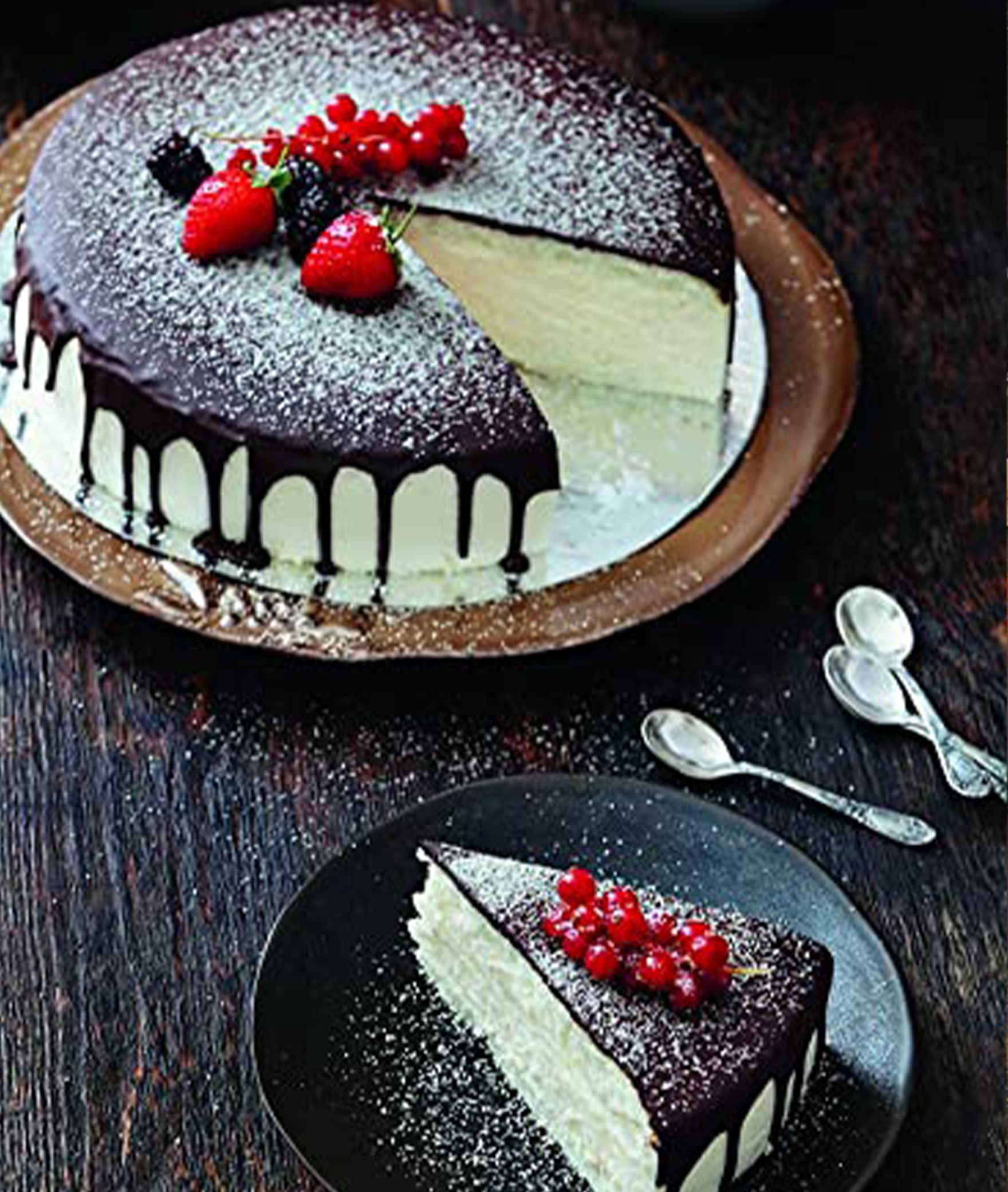 A Piece Of Cake - Logo