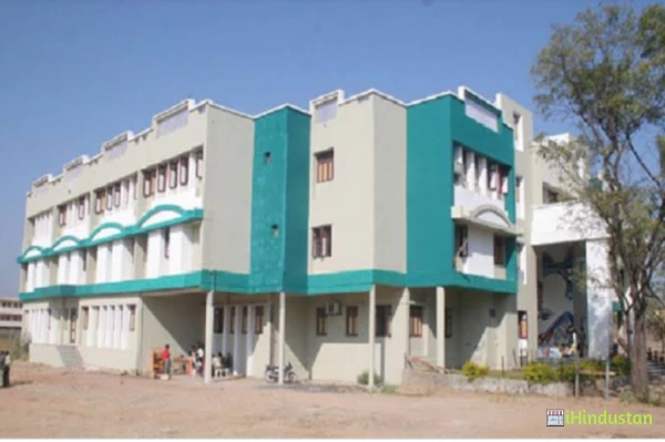 APMC College of Pharmaceutical Education and Research - Logo