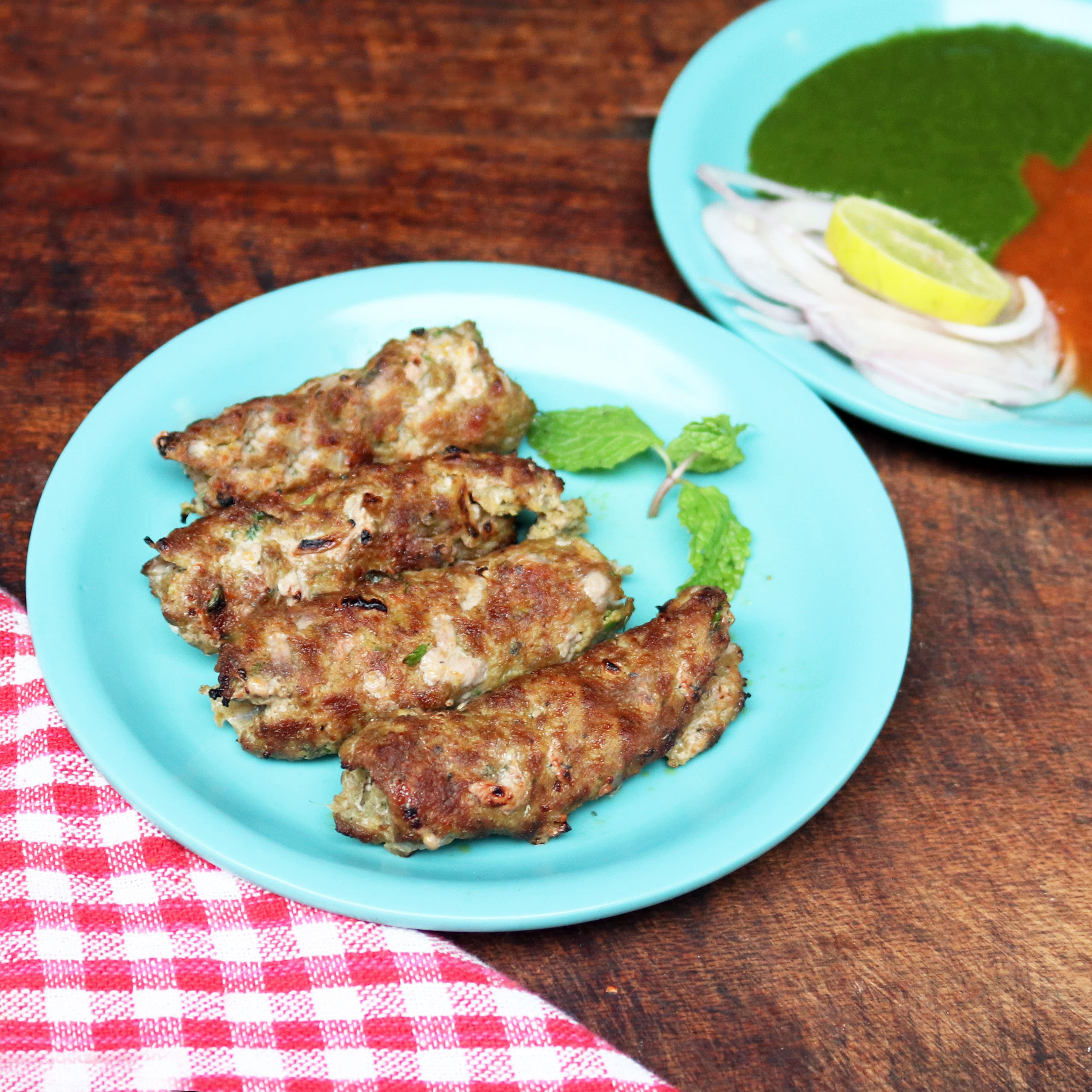 Apna's Kabab's & Rolls - Logo