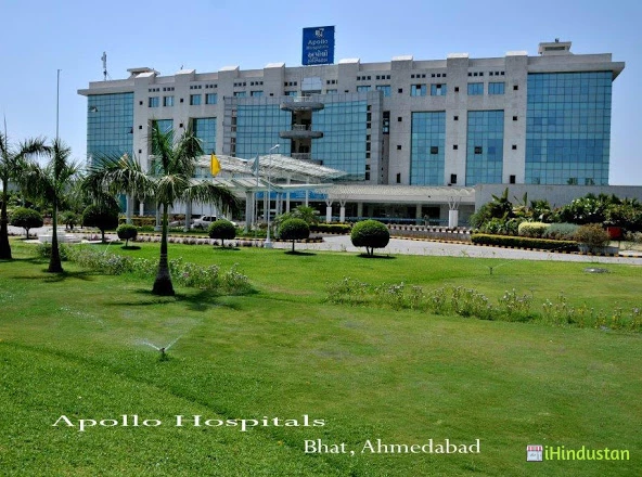 Apollo Institute of Nursing - Logo