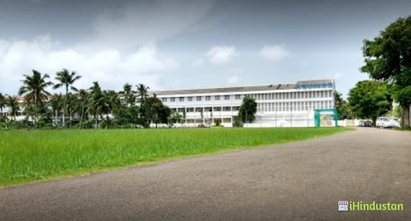 Aquinas College - Logo