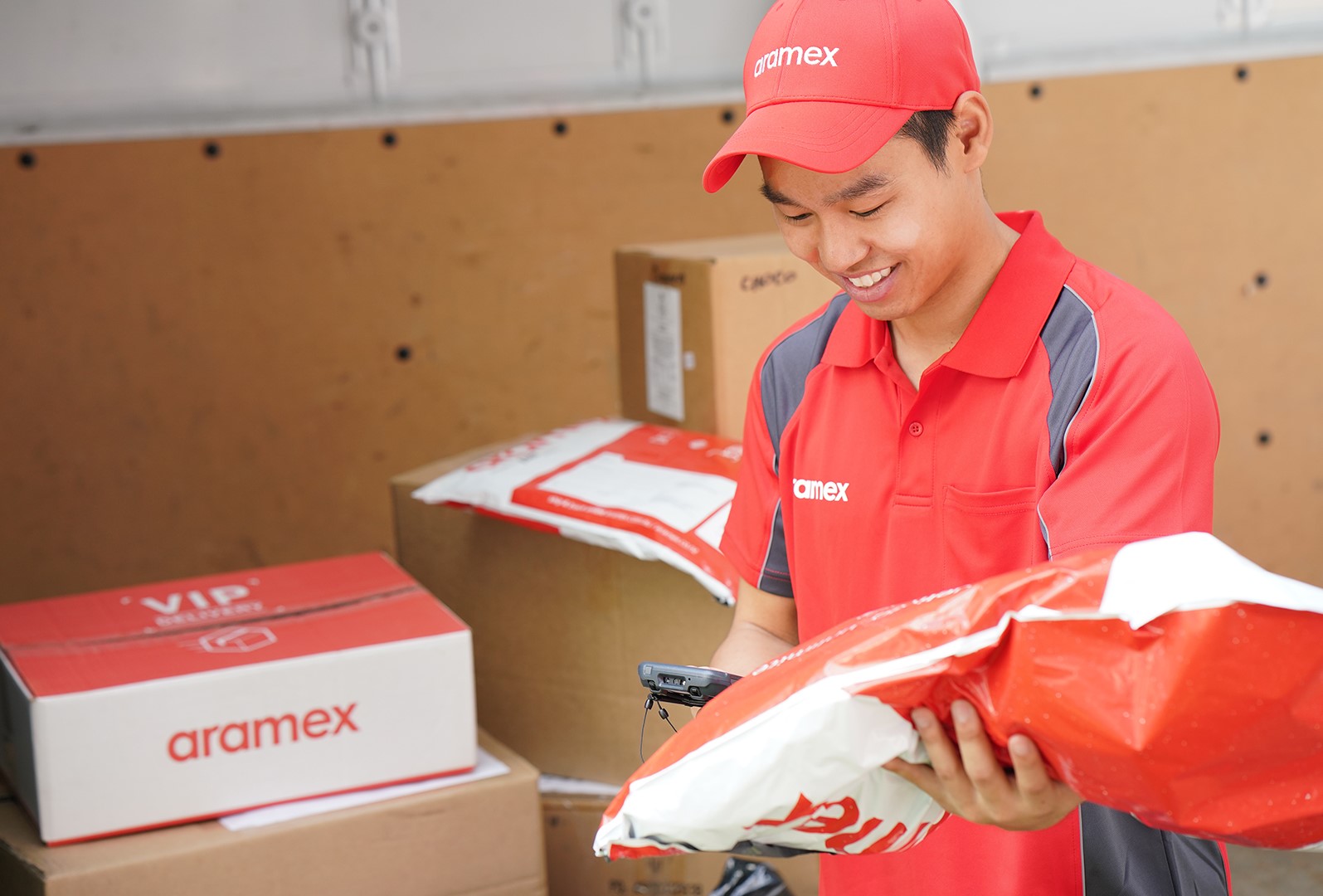 Aramex Bendigo - Logo