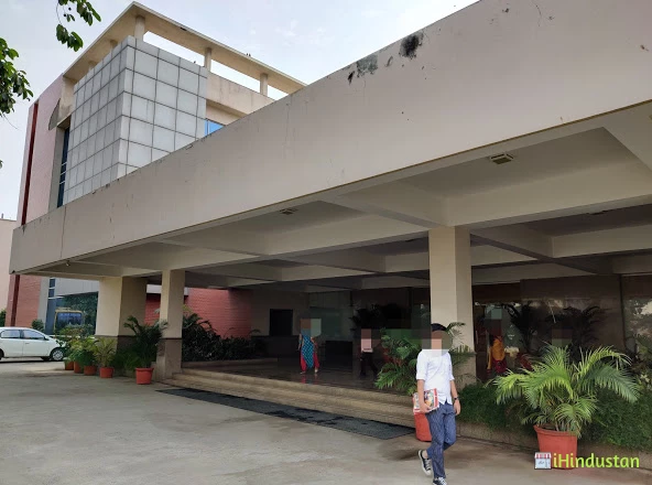 Aravali International School Sec85 - Logo