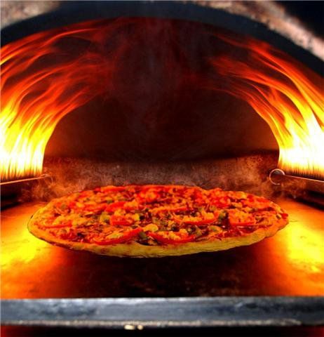 Arcata Pizzeria - Logo