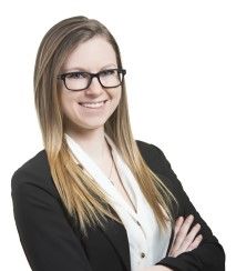 Ariane Bernard Courtier Immobilier Via Capital - Logo