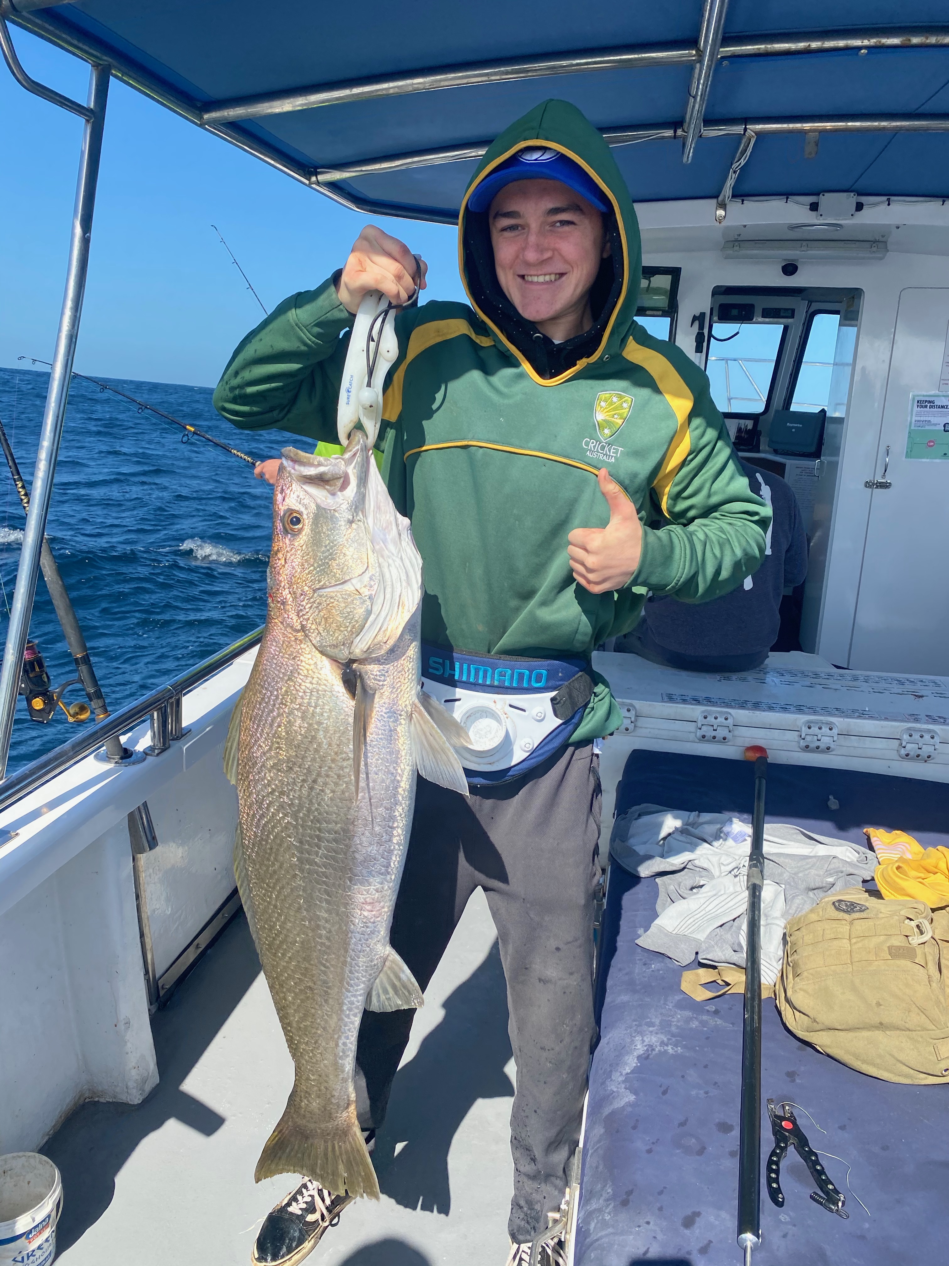 Arrow's Fishing Charters - Logo