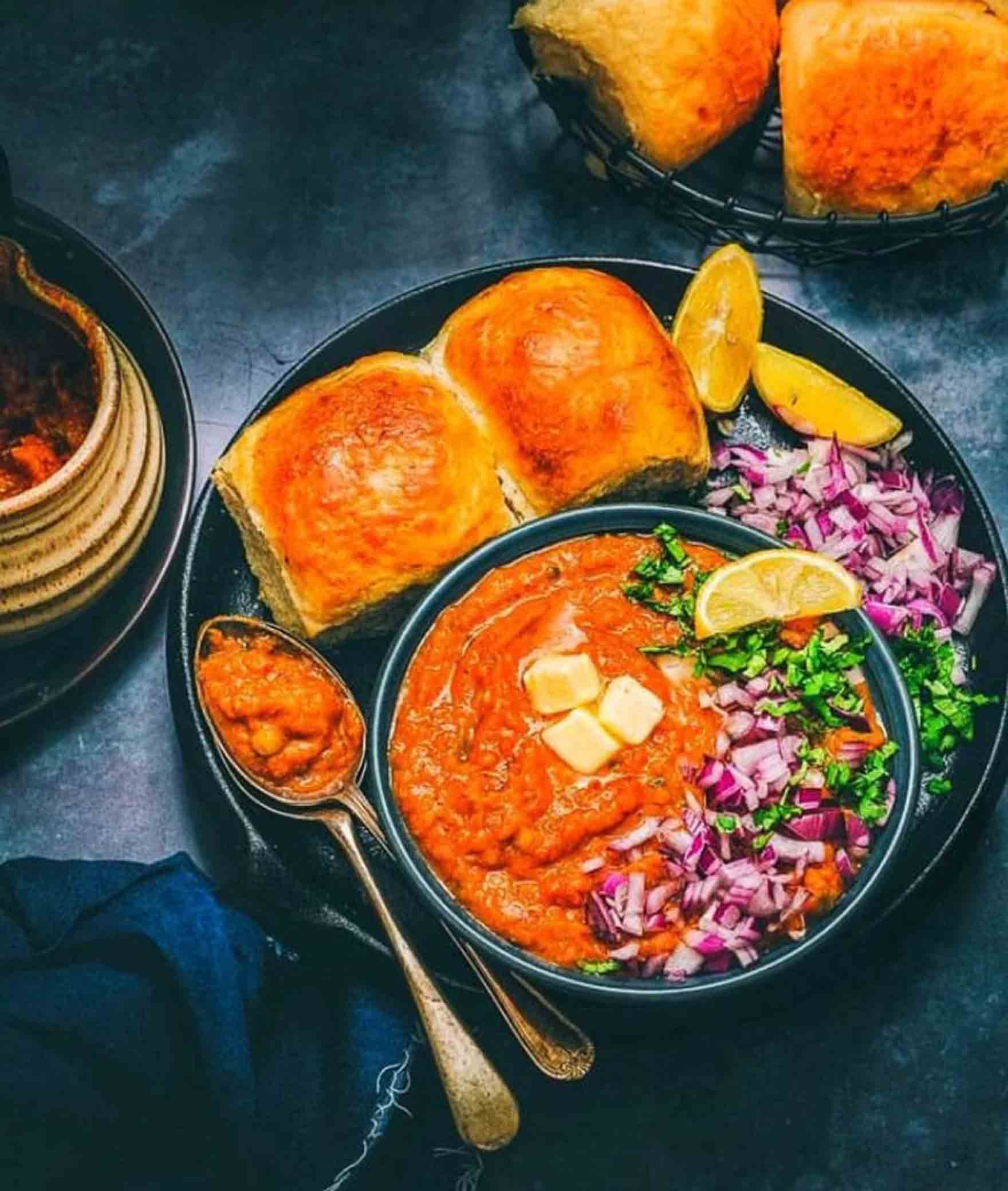Arya Pav Bhaji - Logo