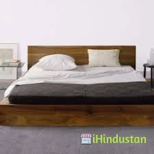 Ashta Woods - Logo