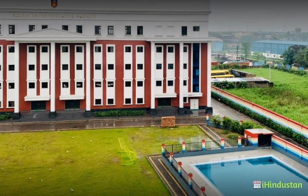 Asian International School - Logo