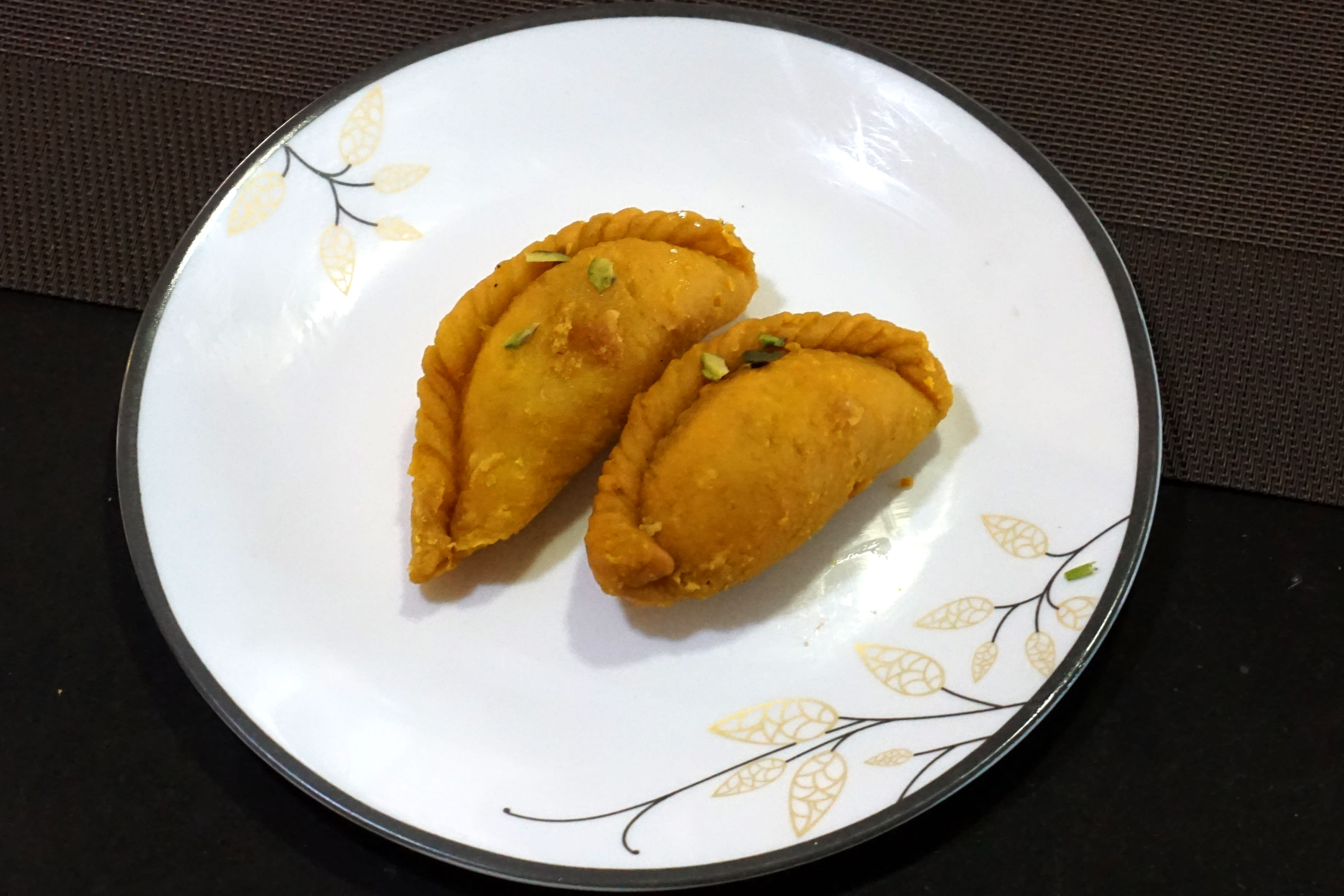 Atipriya's kitchen - Logo