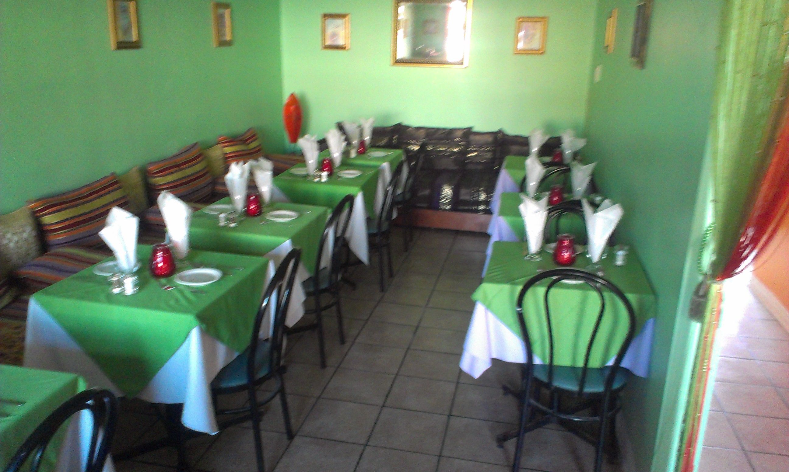 AU COUSCOUS BISTRO - Cover photo