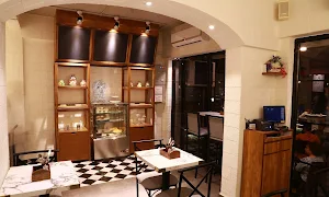 August Cafe - Cover photo