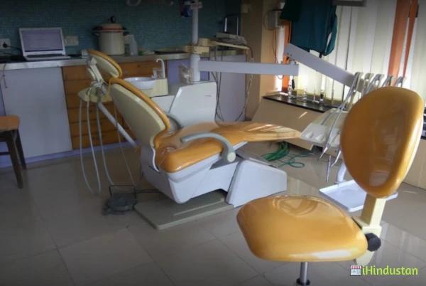 Aura Dental Care - Logo