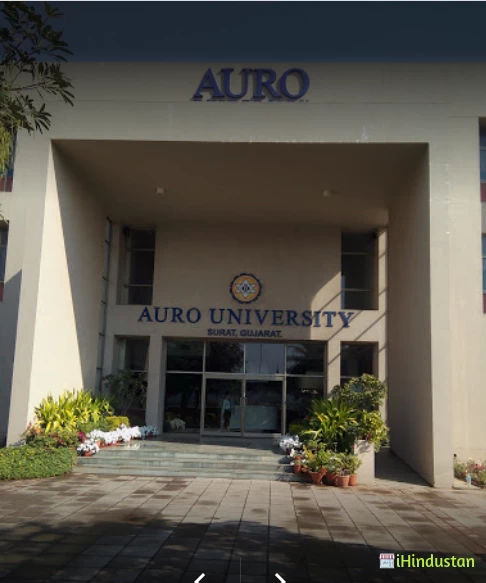 AURO UNIVERSITY - Logo