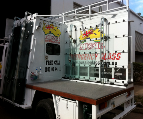 Aussie Emergency Glass Maroochydore - Logo