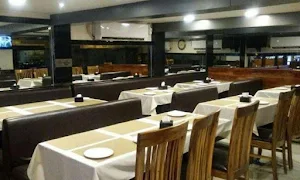 Autograph FIne Dine - Logo