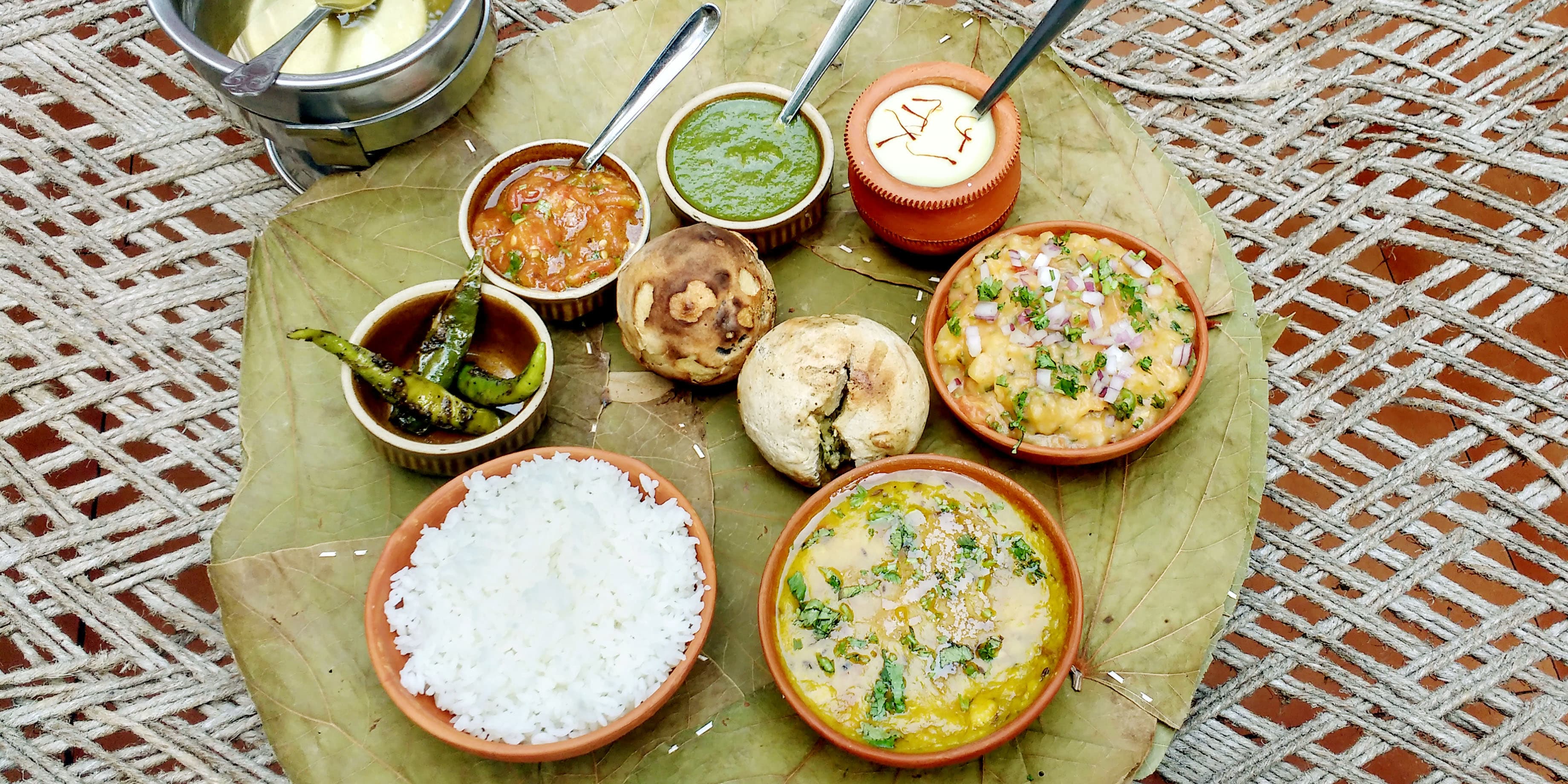 Baati Chokha - Logo