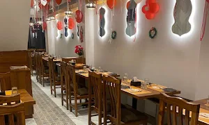 Baba's Veg Non Veg - Logo