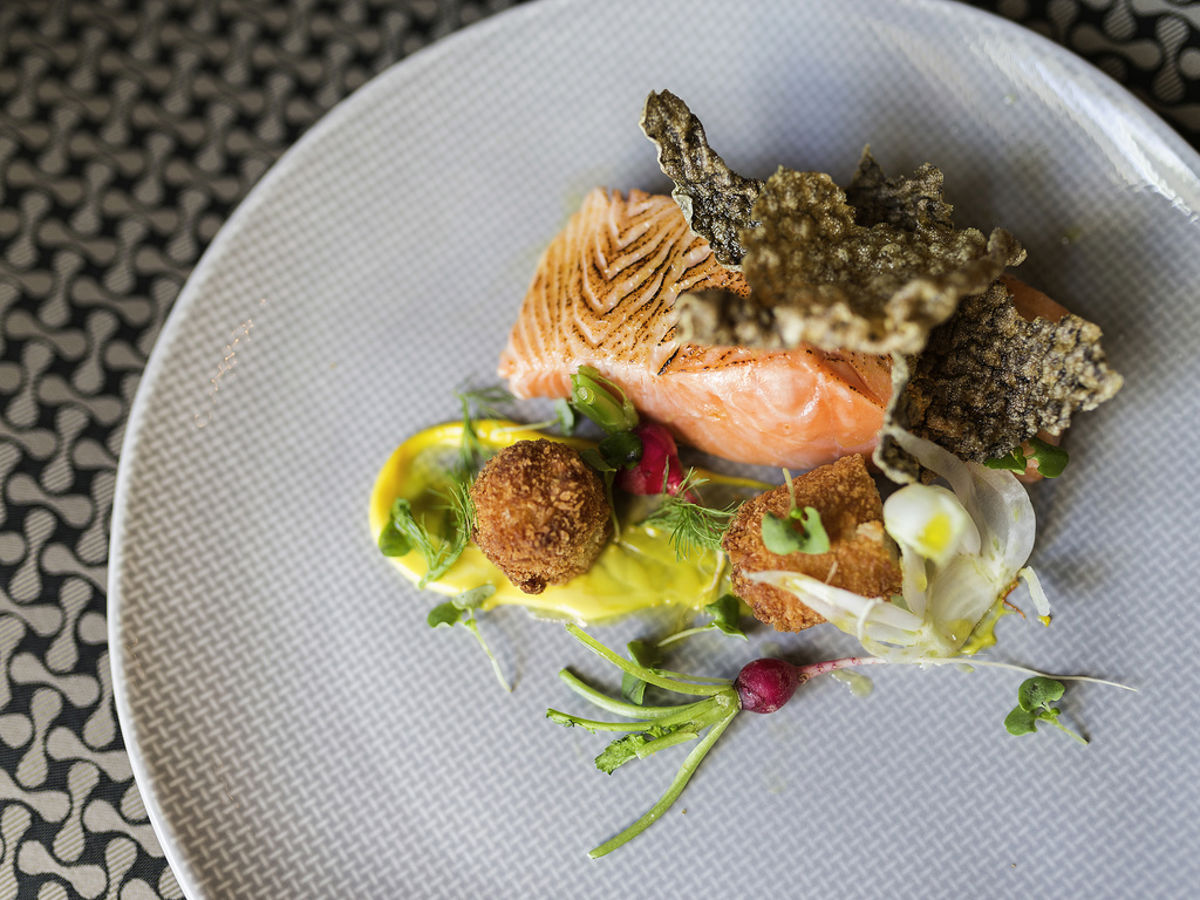 Bacar Restaurant at Pullman - Logo
