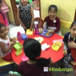 Bachpan A Play School - Logo
