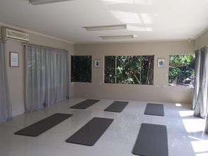 Back 2 Basics Pilates and Physiotherapy - Logo