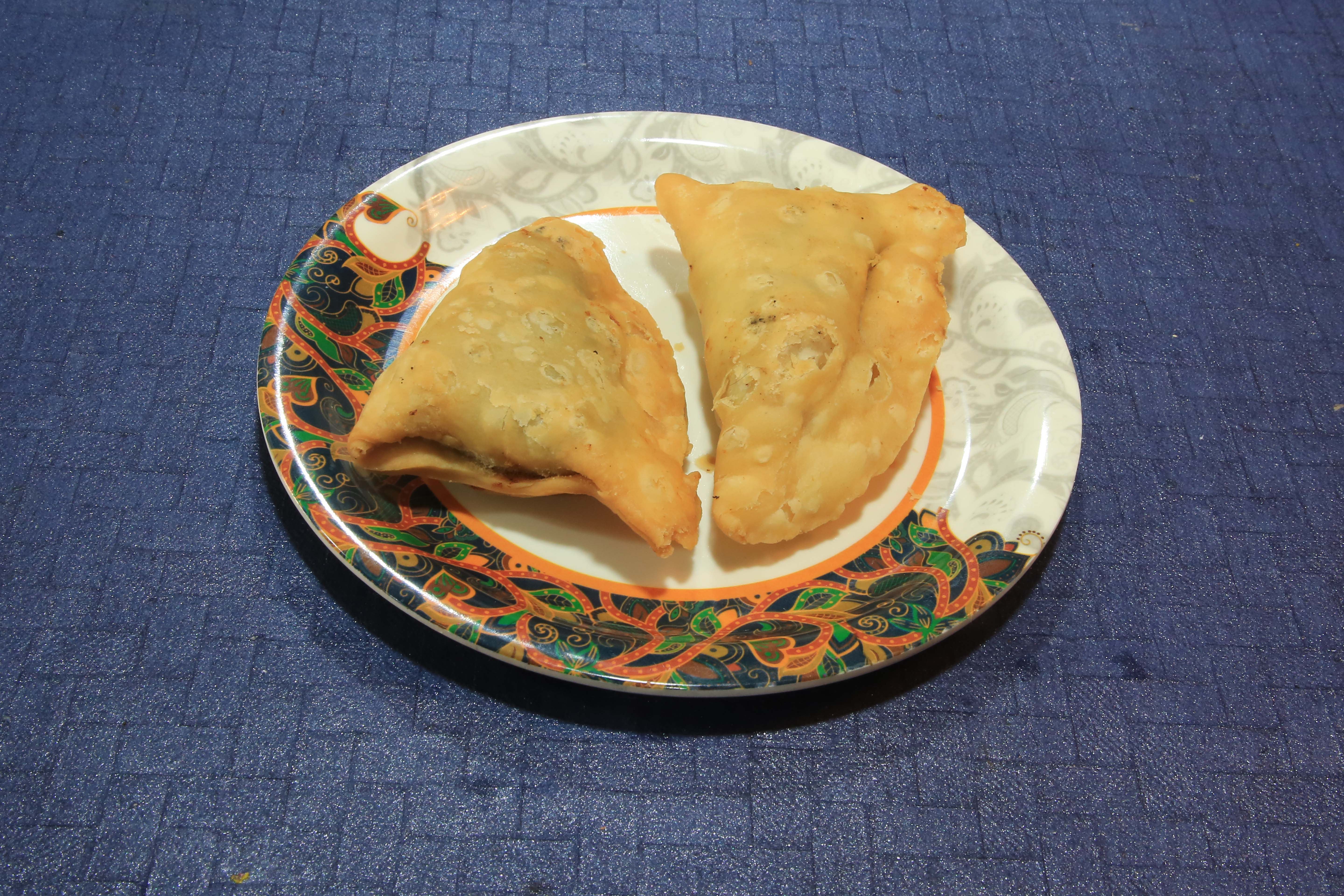 Badnaam Samosa - Logo
