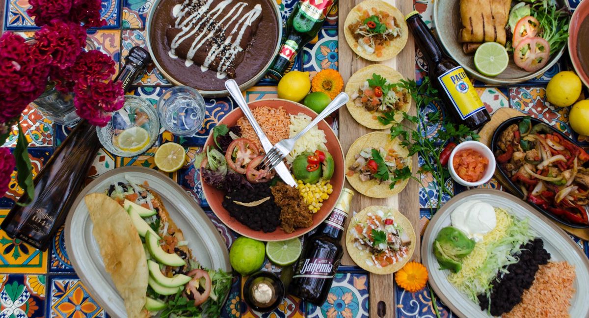 Baja Cantina - Logo