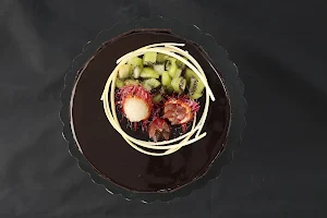 Bake My Cake - Logo