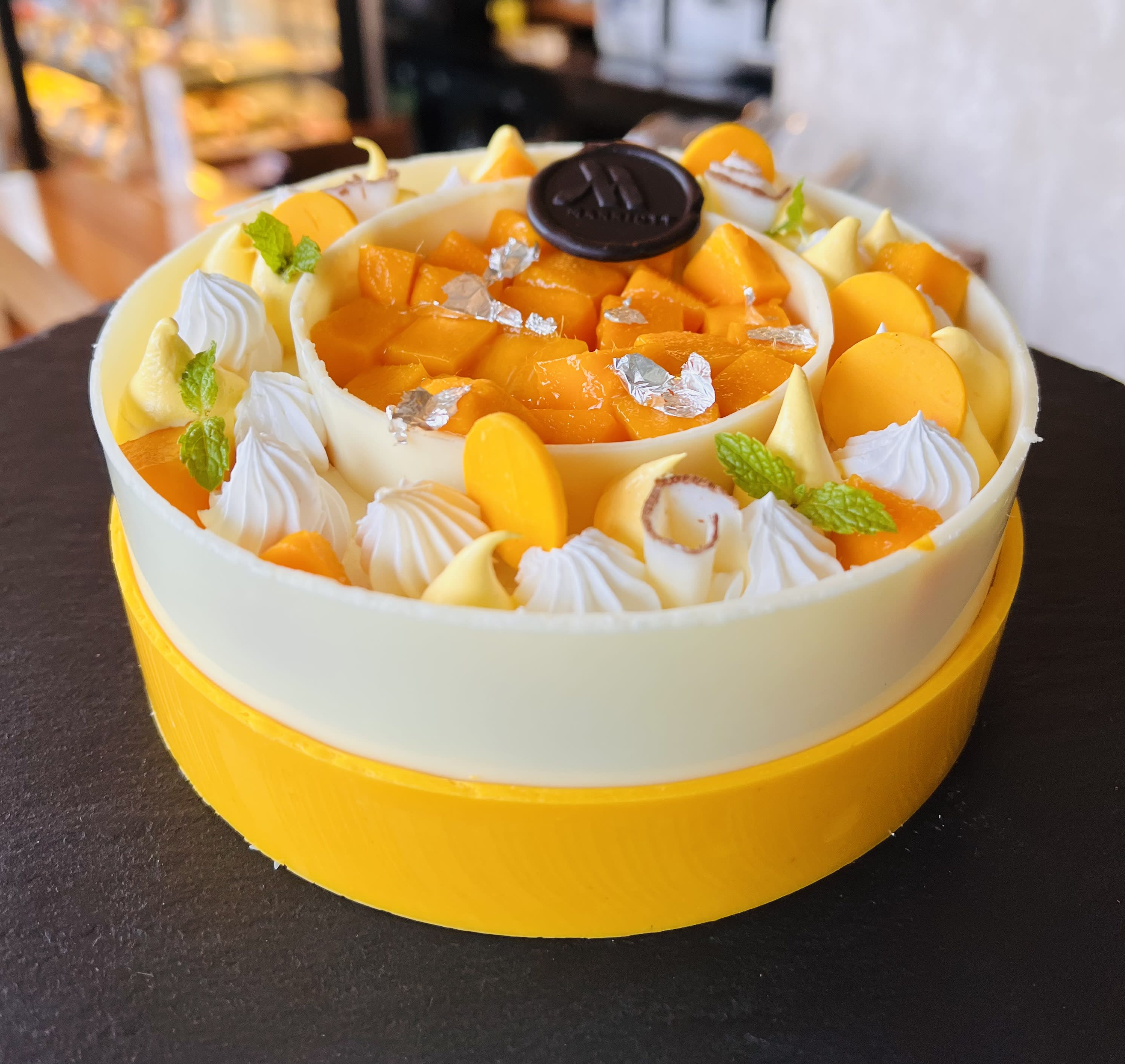 Bakes N Brew by Courtyard by Marriott Nashik - Logo