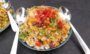 Balaji Bhel And Farsan - Logo