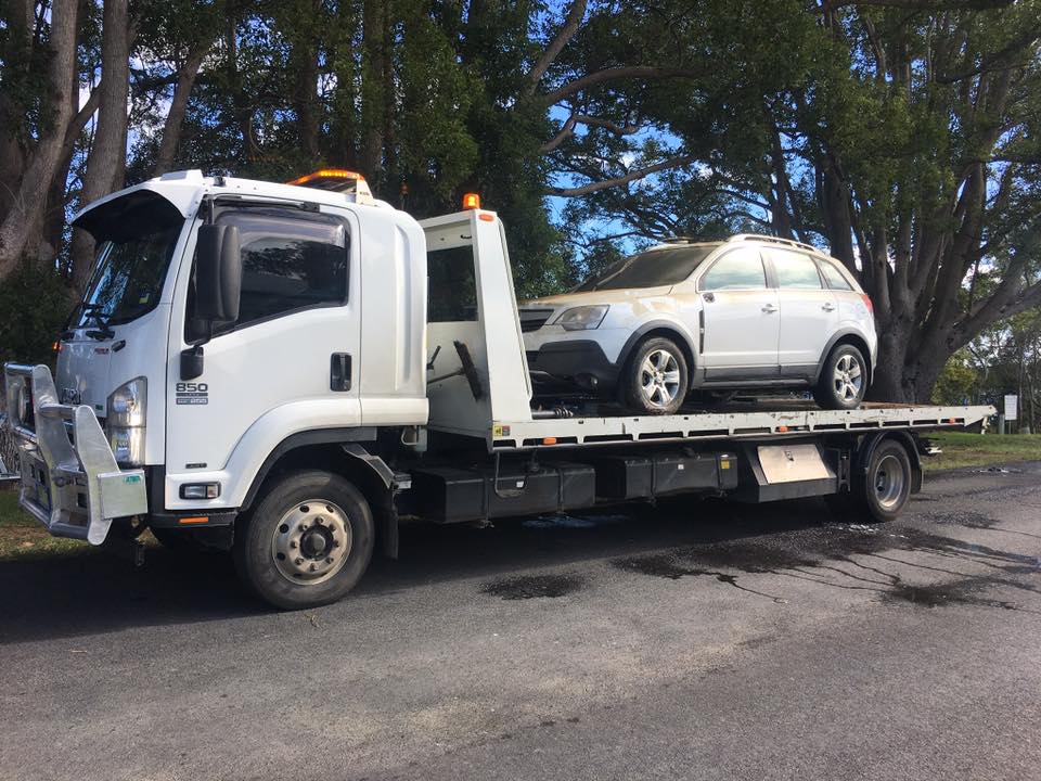 Ballina Towing and Salvage - Logo