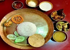 Bangalir Thali - Cover photo