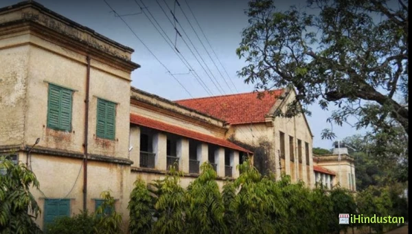 Bankura Christian Collegiate School - Logo
