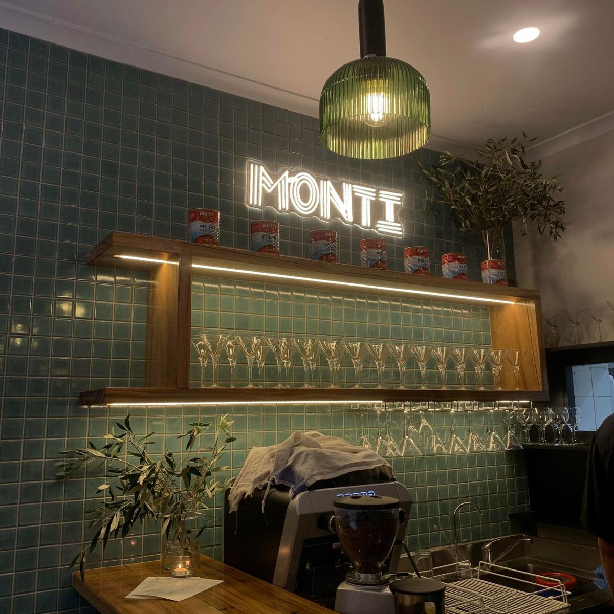 Bar Monti - Logo