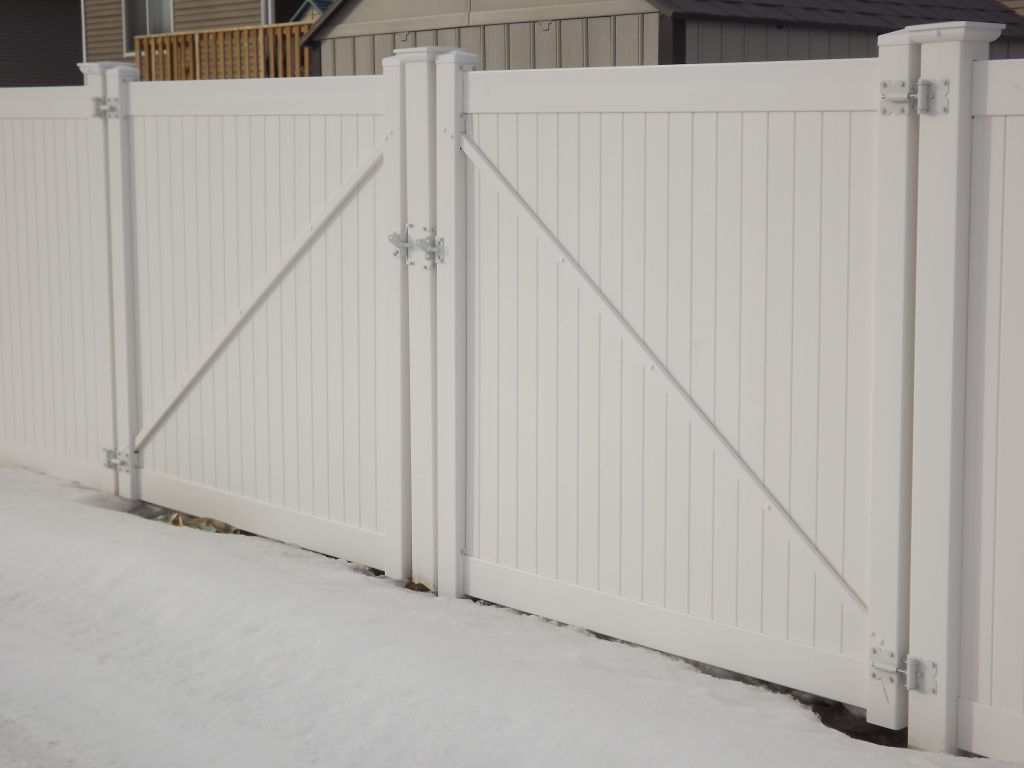 Basic Vinyl Fence Ltd. - Logo