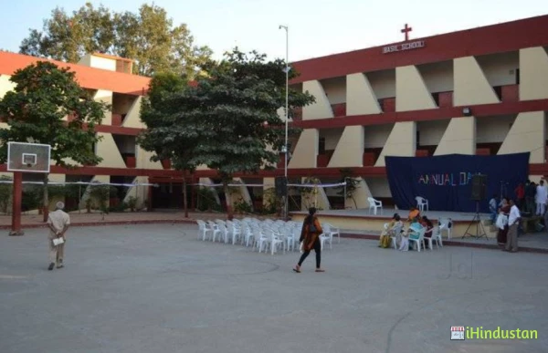 Basil School - Logo