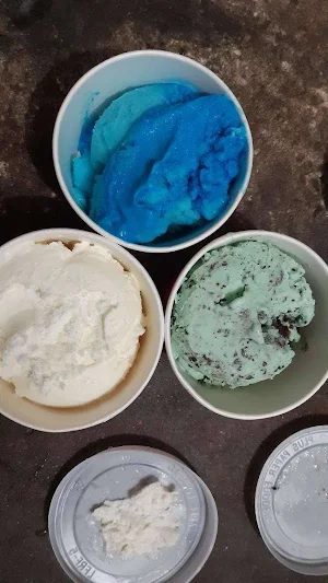 Baskin Robbins - Cover photo