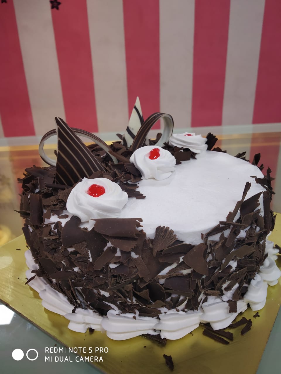 Batulz Cakes and More - Logo