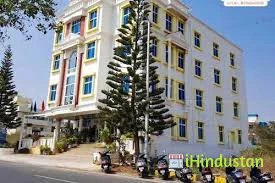 BBH Degree College - Logo