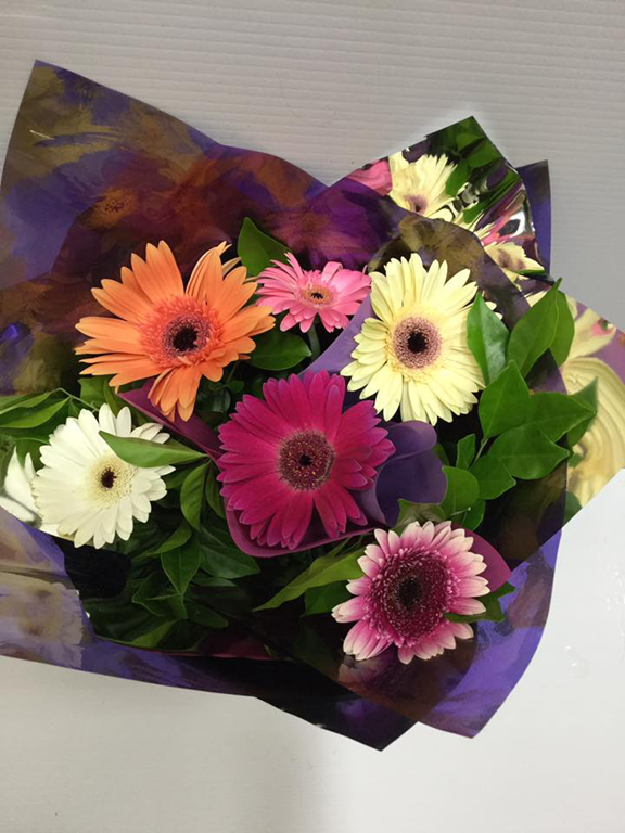 Beerwah Flowers & Gifts - Logo