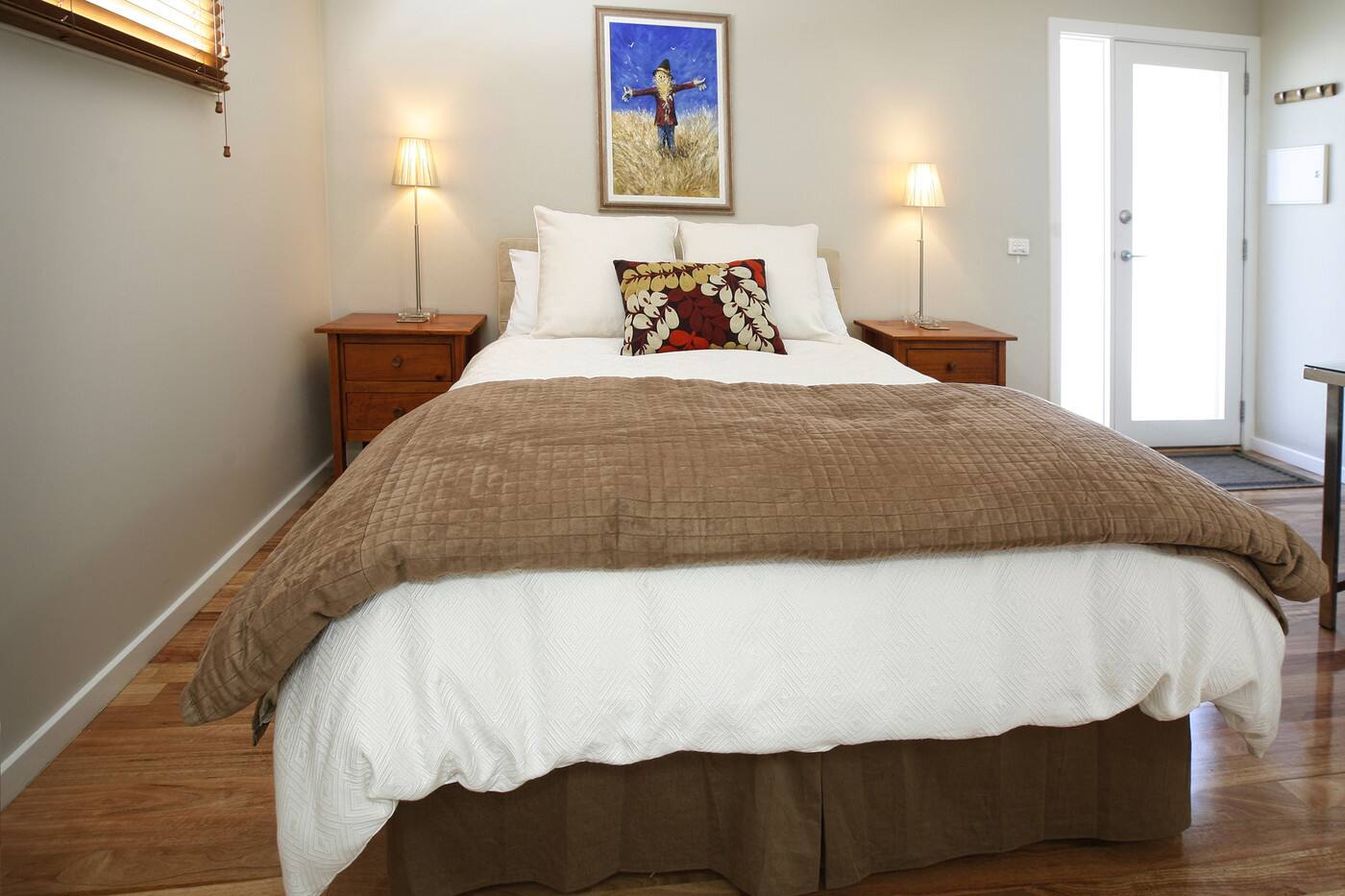 Bella Loft - Cover photo