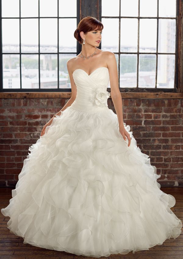 Bella&s;s Brides - Logo