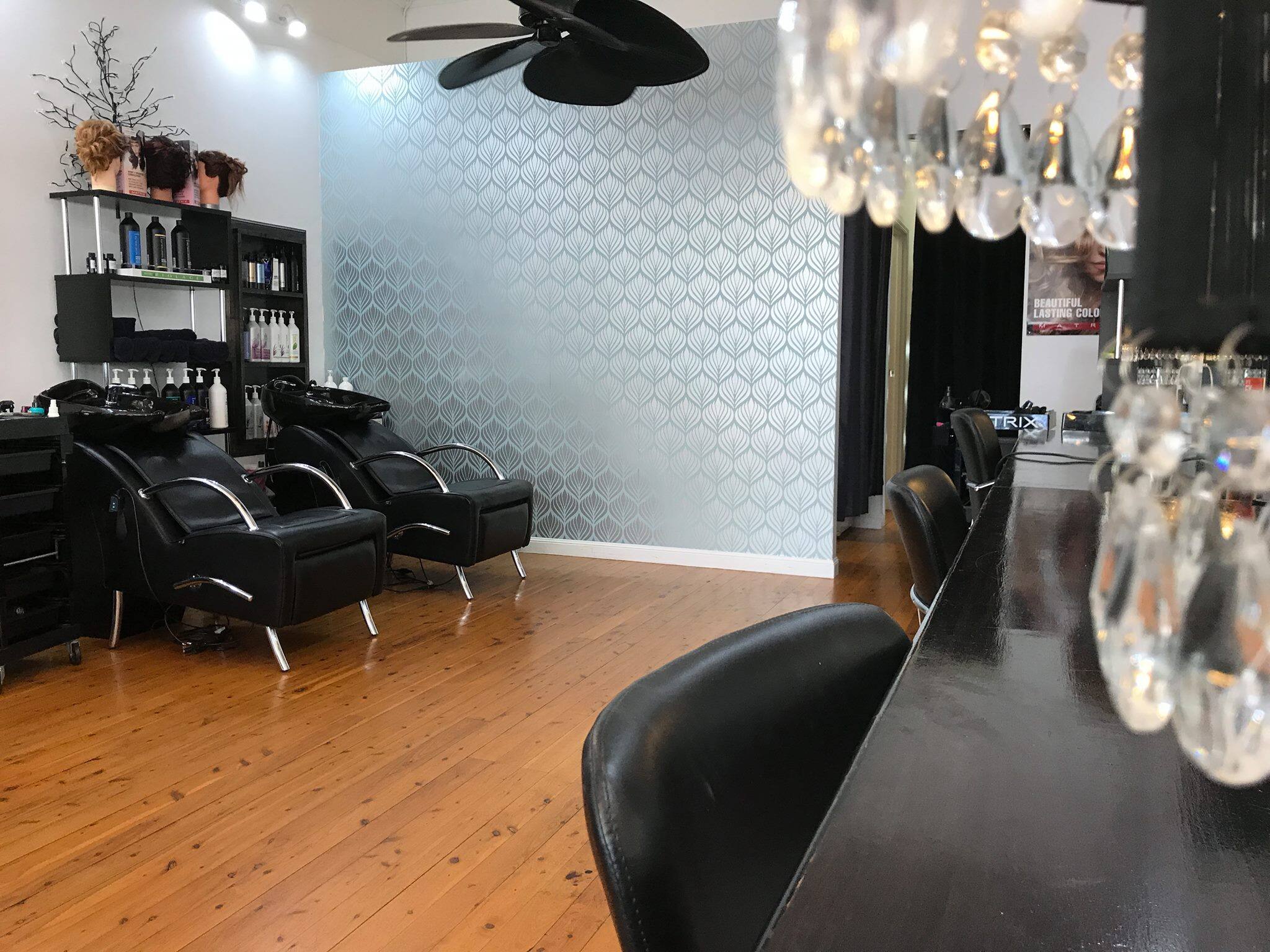 Belle n Beau Hair - Logo