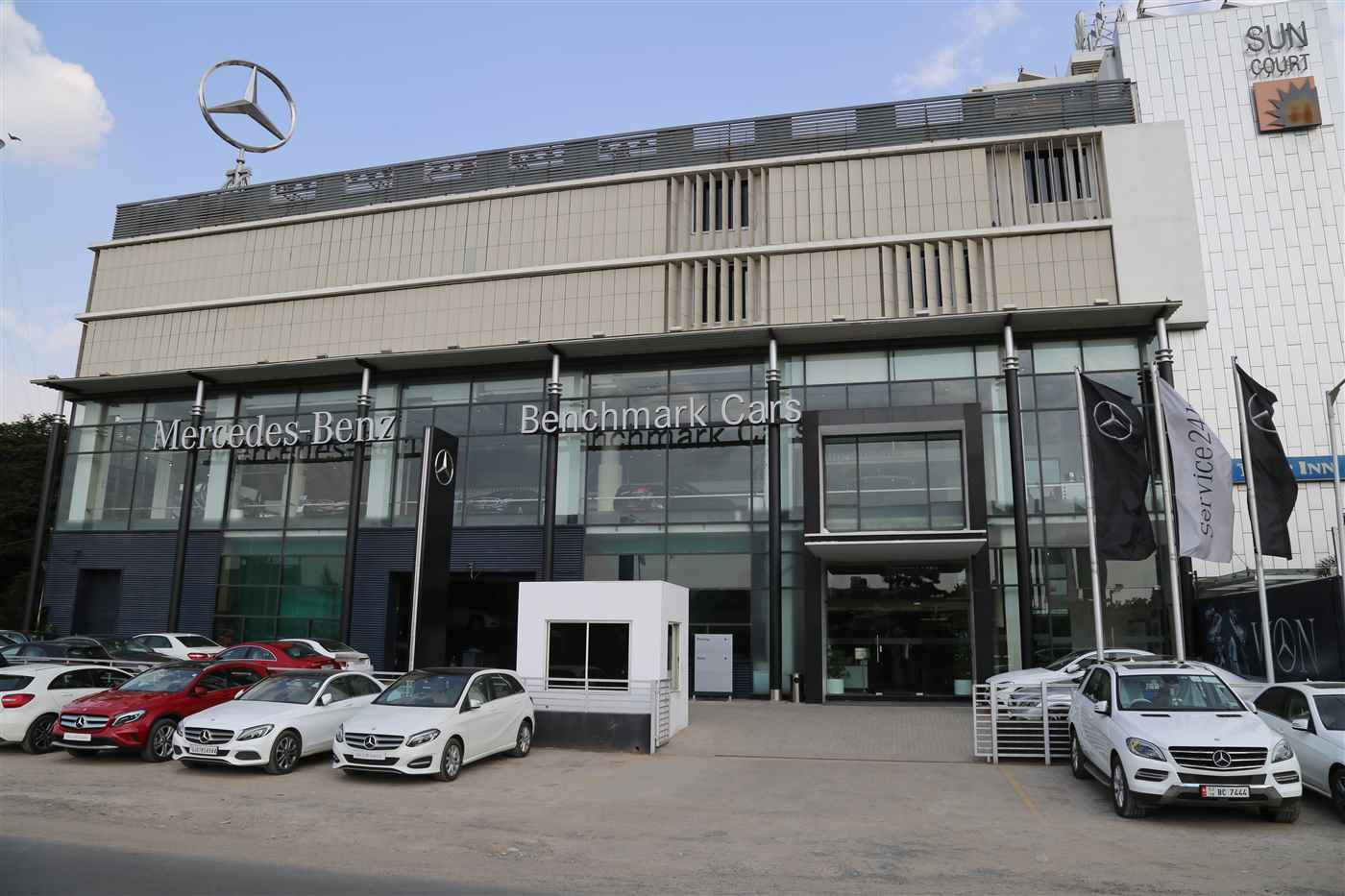 Benchmark Cars - Cover photo