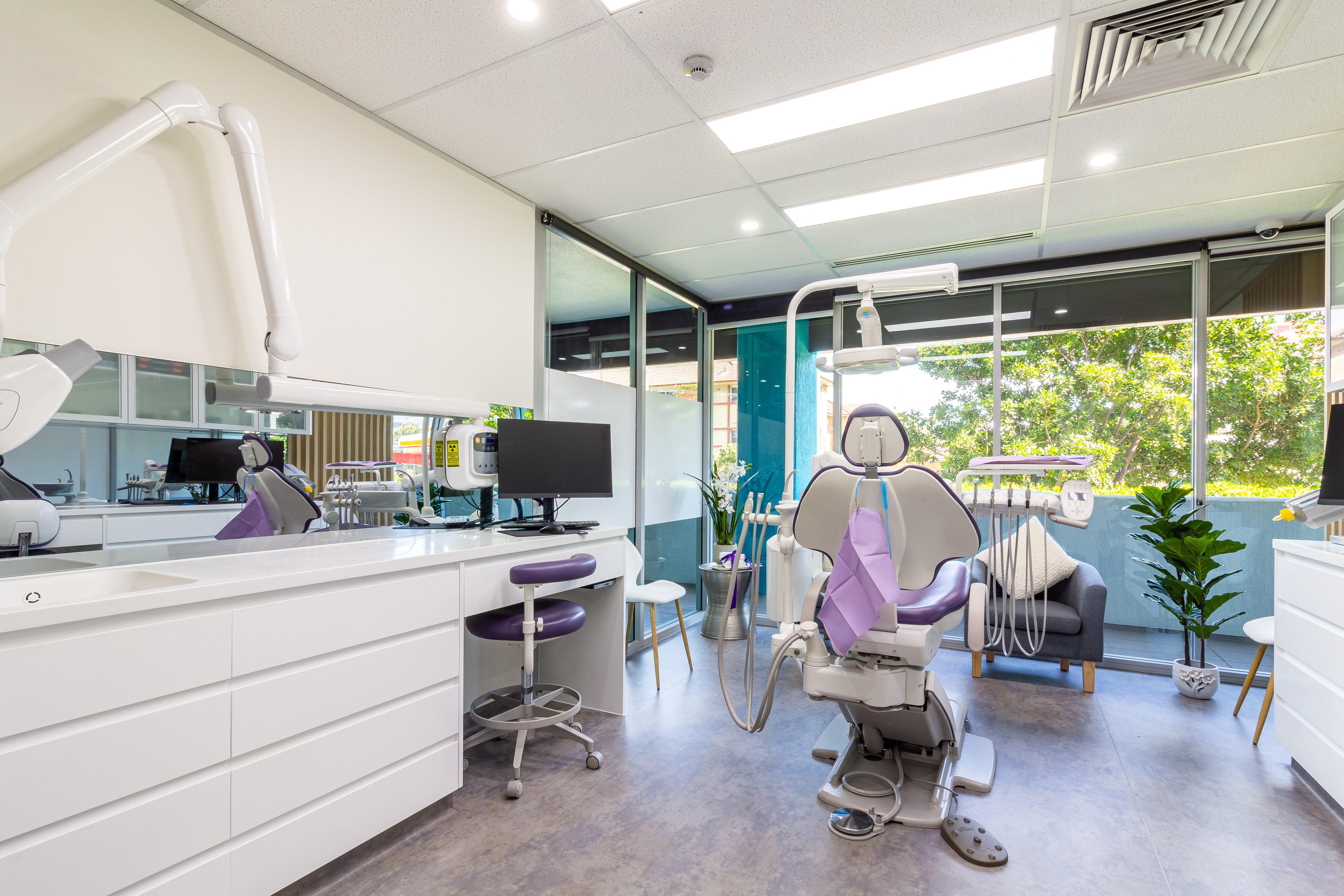 Bespoke Dental Studio - Logo