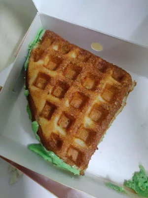 Best Belgian Waffle - Cover photo