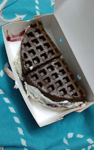 Best Belgian Waffle - Cover photo