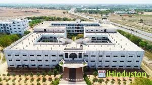 BEST Innovation University - Logo