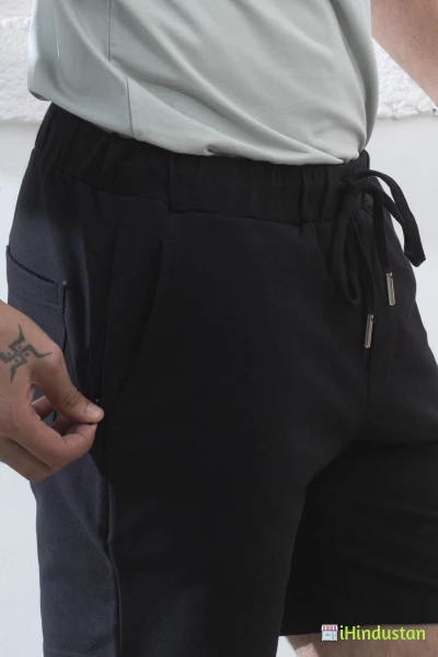 BeYours Golfer Shorts - Logo